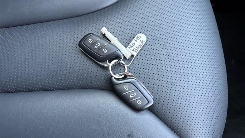 MG HS 1.5 T-GDI Trophy 5dr Petrol Hatchback